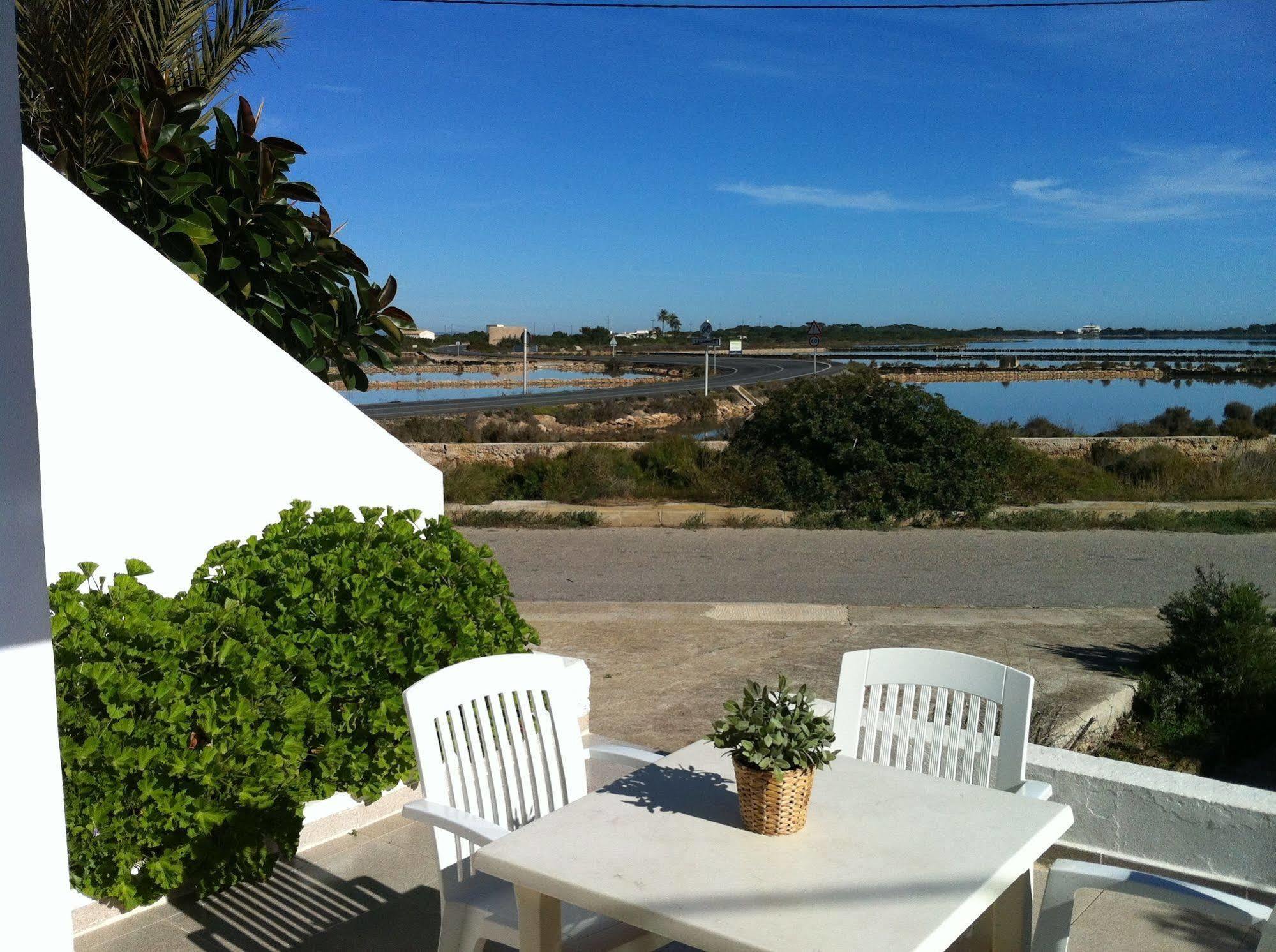 Eugenio La Sabina La Savina (Formentera)